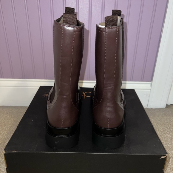 Shoedazzle Brown and Black Boots Women’s 10 - Picture 4 of 8